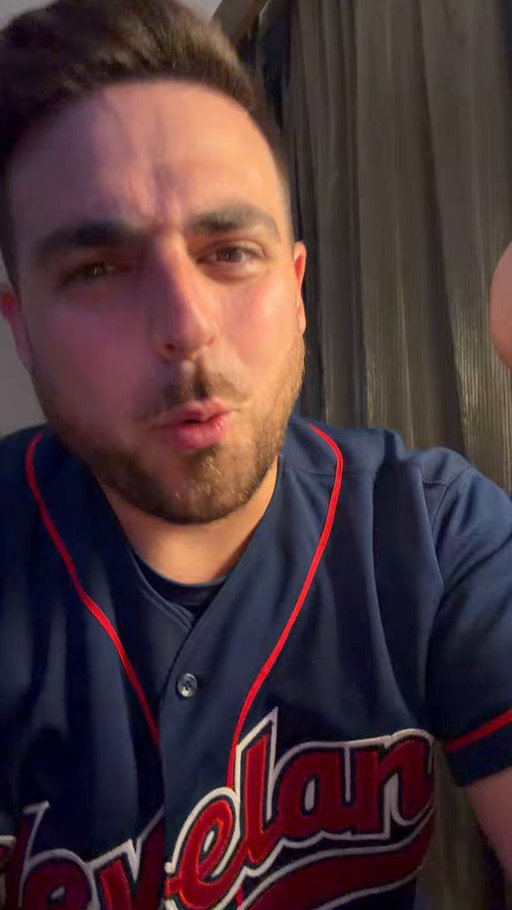 #GUARDIANS ALCS GAME 1 REACTION:

WHAT A WIN. HUNG TOUGH AFTER A BAD START. KEPT SWINGING. BROKE THROUGH. DELAUTER A MONSTER. DEADLINE BOYS HUGE. HOSEY! COME ON! (no pool, in NYC) 