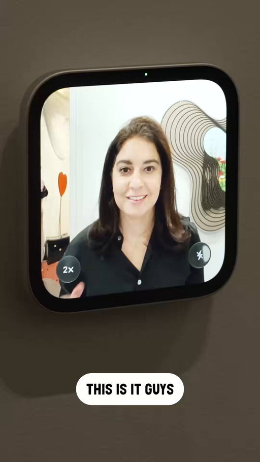 My first look at the HomeView. One of most interesting things about it? Third-party apps. There’s no App Store. Instead, it runs a CarPlay-like projection off your iPhone or iPad. So if an app has CarPlay support it should have HomeView support. 