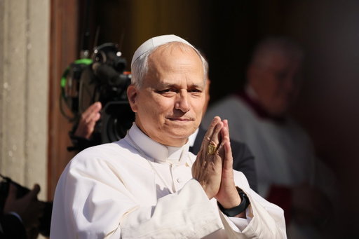 BREAKING: Pope Leo XIV has been diagnosed with lung cancer after undergoing surgery to remove the lower lobe of his right lung, the Vatican confirms.

The 71-year-old pontiff spent approximately three hours in the operating room, with doctors confirming a form of lung cancer during the procedure. The diagnosis had been suspected before the operation, but doctors now have confirmation.

The Vatican says the surgery was successful and there were no complications.