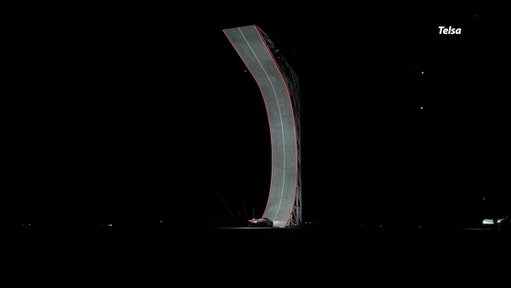 🚗😱 Elon Musk’s new Tesla Roadster just took things to another level ... launching into the air and flipping during a wild demo!

🎥: Tesla 