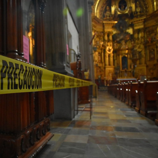 Priest Dies After Massive Crucifix Falls on Him During Livestreamed Mass

Footage shared on social media shows Father Patricio Alfredo Sánchez Molinari addressing the congregation before the crucifix fell and struck him in the head. The Archdiocese of Guayaquil confirmed his death Sunday and said he served as parish priest in the city’s Central Vicariate. The cause of the collapse has not been announced.

(📸: Getty)
