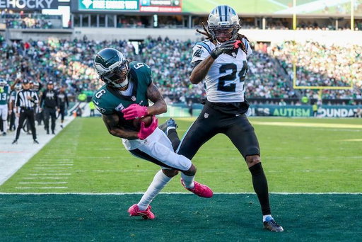 Tanner McKee-DeVonta Smith connection sizzles as Jalen Hurts sits and hopes he keeps his job https://ebx.sh/aFBG7M 