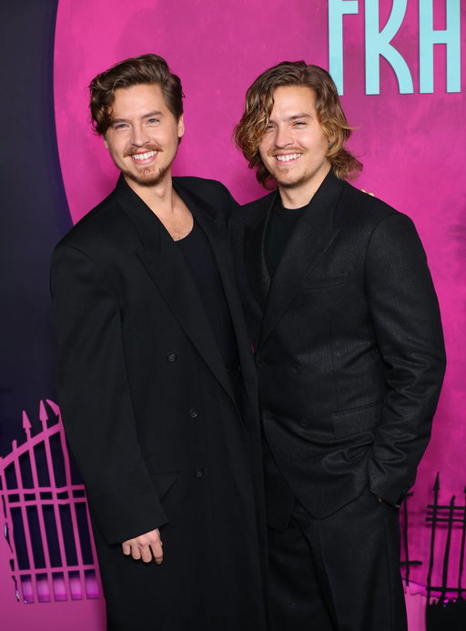 Dylan Sprouse just uncovered a wild family secret about his and twin brother Cole’s ancestry. 😧

On the "Wildmen"podcast, the actor revealed that their parents’ family lines had intermarried generations before his parents got together, joking, “Long story short, Cole and I are children of incest.” When Dylan called Cole to share the discovery, his brother reportedly shut it down and hung up on him.

📷 Getty