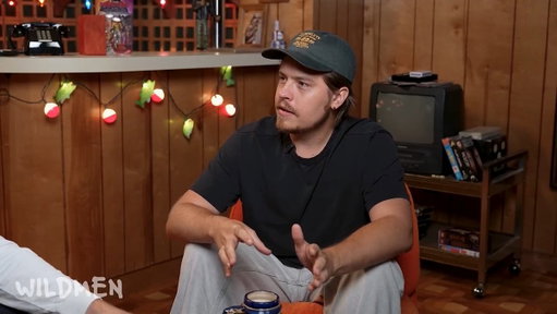 😯 Dylan Sprouse says he and his twin Cole are "children of incest."

🎥: Wildmen Podcast 