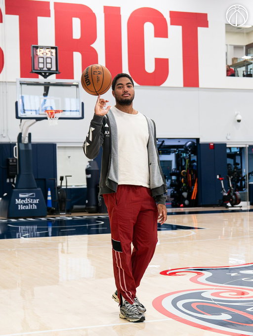 Special guest at practice 🤝 