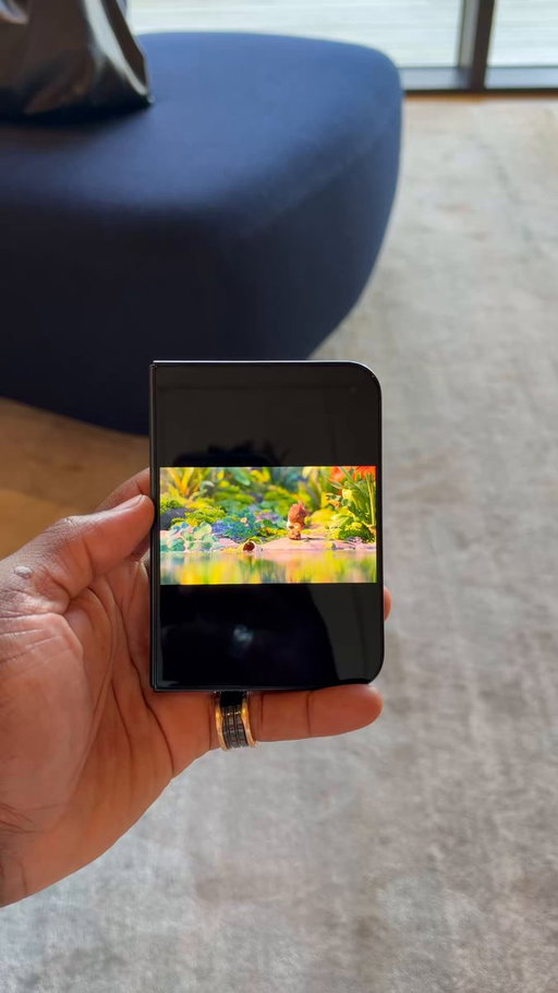 Watching Netflix on iPhone Duo 