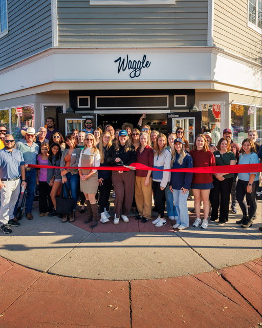 The ribbon is cut in White Bear Lake! 🐻✂️

Join us at the Waggle White Bear Grand Opening Event this Sunday: https://facebook.com/events/s/waggle-white-bear-grand-openin/1540876574743352/?mibextid=wwXIfr 