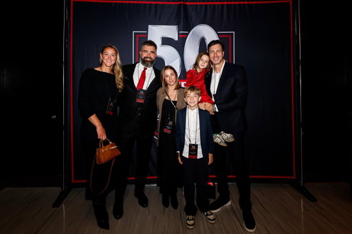 Proud of these guys ❤️🖤

@JasonKelce @ConnorBarwin98 