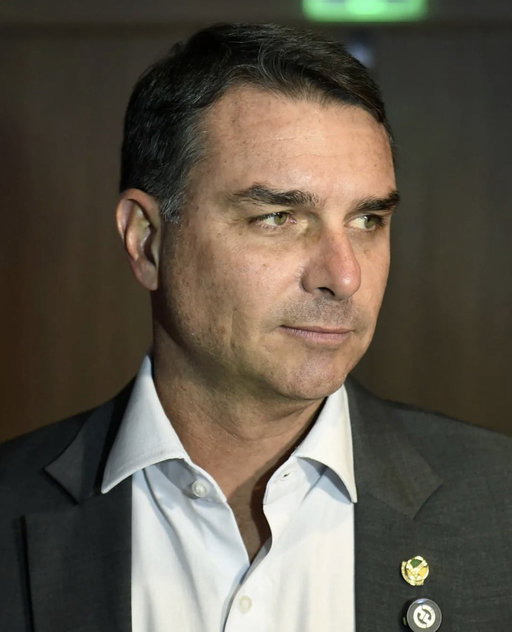 TOMORROW: Flávio Bolsonaro has an 83% chance to win the Brazil Presidential election 