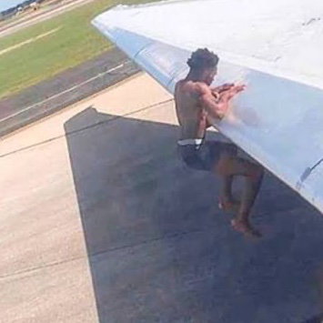 Jonathan Taylor trying to catch Quenton Nelson's plane to Seattle 