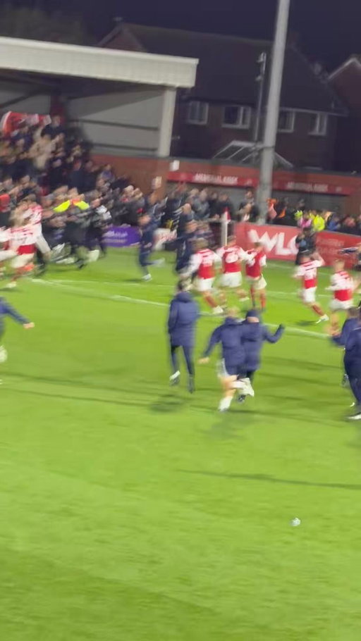 Arsenal just lost to Fleetwood Town in the EFL Cup.

Arsenal’s roster: $1.5 BILLION
Fleetwood Town’s roster: $3 million

Fleetwood is currently 18th in the 4th level of English soccer.

Possibly the biggest upset in English soccer history. 