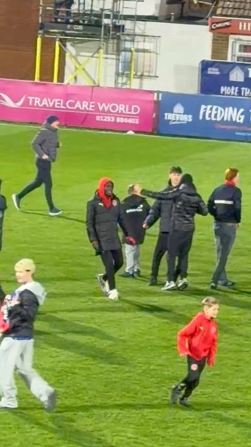 Fleetwood Town fans invaded the pitch and immediately went to troll Arsenal fans who made the trip.

Top tier banter.  