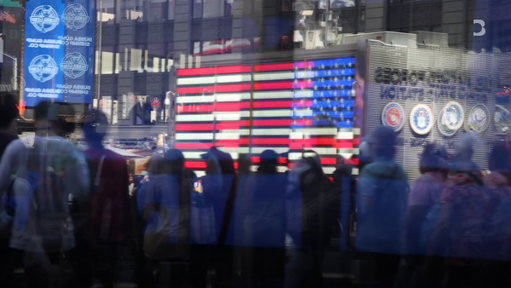AI is a major force in the 2026 US midterms, with industry groups spending hundreds of millions of dollars to elect candidates who might write the rules governing the controversial technology https://bit.ly/3U4OxnM 