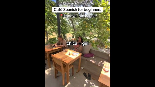 Gringo learns Spanish working in a Nicaraguan cafe 🇳🇮