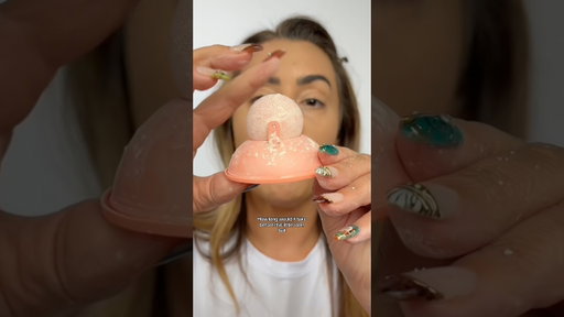 THIS WAS INSIDE TOO FACED’S NEW LOOSE POWDER… #beautyindustry #newmakeup #beautyproducts