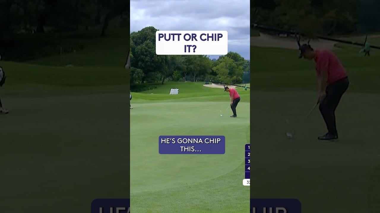 Would you take a DIVOT on the green? 😳