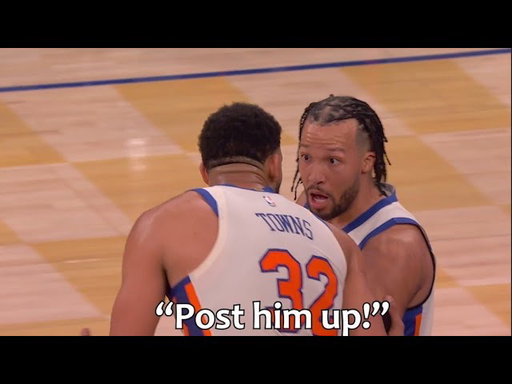 Jalen Brunson Yells At KAT For Not Posting Up