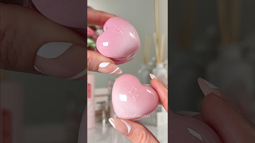 Show me a cuter lip mask 💗 found it on @yesstyle #cute #makeup #lipmask #lipgloss #pink