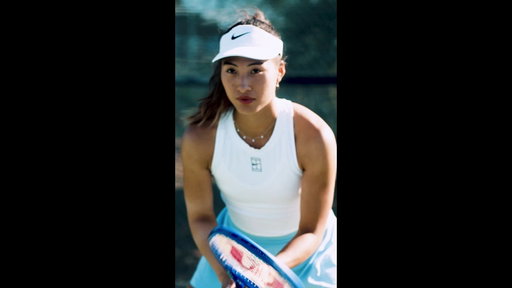 Qinwen Zheng Chooses Power with Ultra v5
