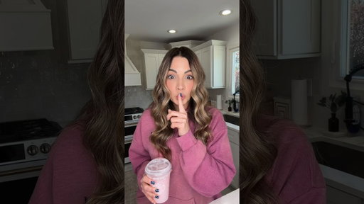 MAKE A STARBUCKS PINK DRINK IN 30 SECONDS!