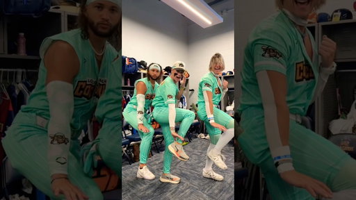 NEW UNI’S 😎 #locobeachcoconuts #daltonmauldin #baseballplayer #bananaball