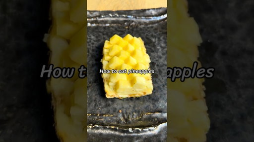 How to cut fancy pineapples #knifeskills #cooking