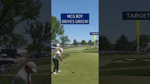 Rory McIlroy's MASSIVE 370-yard drive to green! 😱