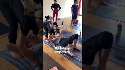 This little adustment changes everything in yoga #yogacommunity #hotyoga #yogainstructor
