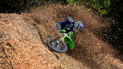 REDMAN'S 2 ft. AXELL HODGES
