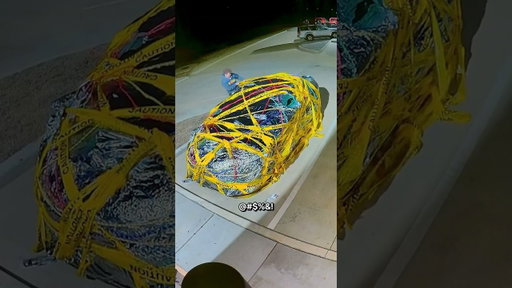 Día 5: Freddy por fin ve su coche envuelto