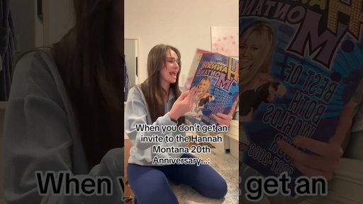brb having a menty b #hannahmontanaforever #hannahmontana #disneychannel #mileycyrus