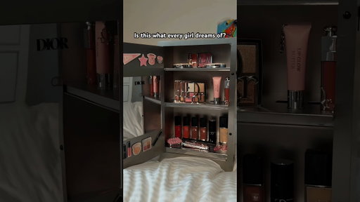 IS THIS WHAT EVERY GIRL DREAMS OF?! 😻 #makeup #beauty #unboxing #giftidea
