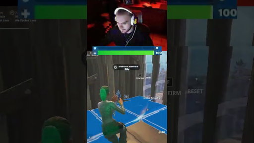 Mongraal gets 4 kills in 5 seconds