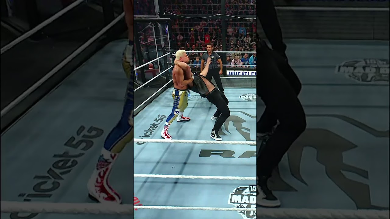 The Viper struck and now Randy Orton is headed to #WrestleMania!! 🙌