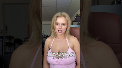 4 Signs She Likes You (That Most Guys Completely Miss)
