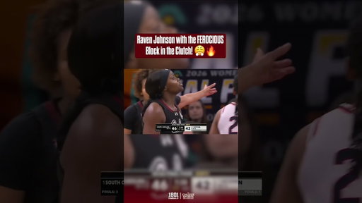 Clutch plays from the Gamecock legend Raven Johnson 😮‍💨🐔