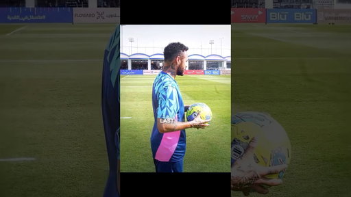I Challenged Neymar🤯