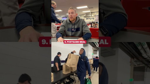 NFL players get HOW MANY meals while traveling?? 👀 #patriots #nfl #shorts