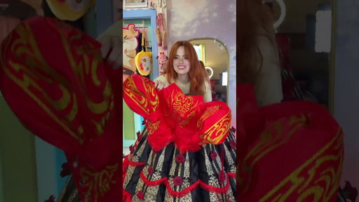 How I wear my Scarlett overkill dress! 🤗🌹❤️ #despicableme #sewing #diy #cosplay #halloween