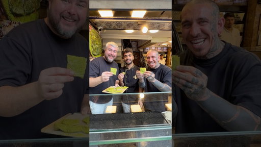 Katmer! Only in Turkiye ​⁠@SpicyMoustache ​⁠@GoTürkiye ​⁠@TurkishAirlines