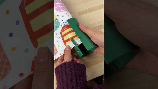 We are freaking OUT about this gadget 🤯 #gift #sharktank #invention #gadget #gadgetsshorts #need