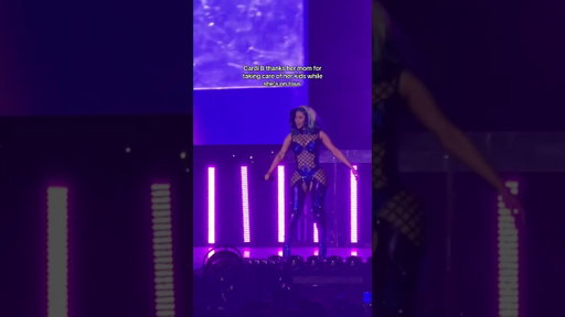 Cardi letting everyone know you can be a mommy & chase your dreams #cardib #littlemissdramatour #nyc