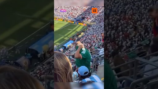 This Mexico Fan TROLLED Argentina During World Cup Final 😅