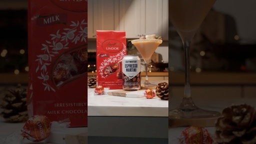 S'mores Espresso Martini?! 😍 Look no further!​