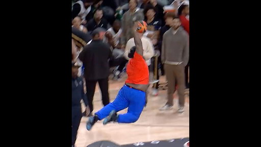 INSANE fan dunk 🤯 #nba #dunk