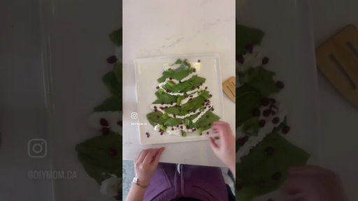 Christmas morning crepes! #christmastree #christmasbreakfast #crepes #brunch #easybrunch