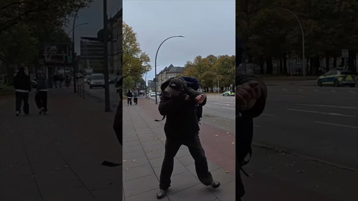 Attacked by ZOMBIES in Hamburg! 🇩🇪