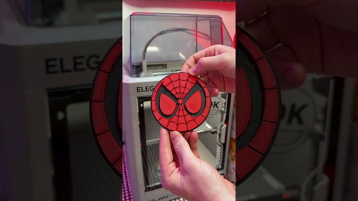 Best printer 🕸️🤟🏻 #apartmenttherapy #roominspiration #bedroomideas #spidey #ledlights