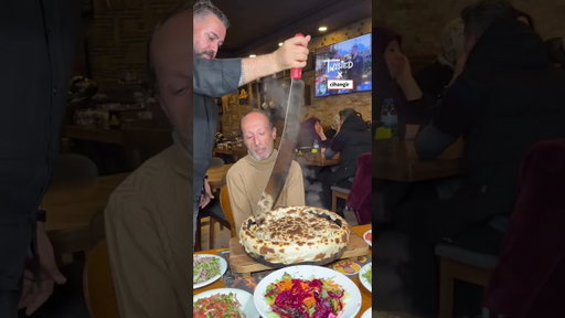 I don't think he expected it to come out like that🥘😂 @cihangir @cihangirburyan  #food #shorts