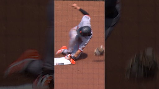 Jung Hoo Lee steals his first base of 2026